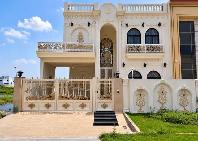 10 Marla House for Sale in DHA Gujranwala Sector C - 5 Bedrooms & 6 Bathrooms