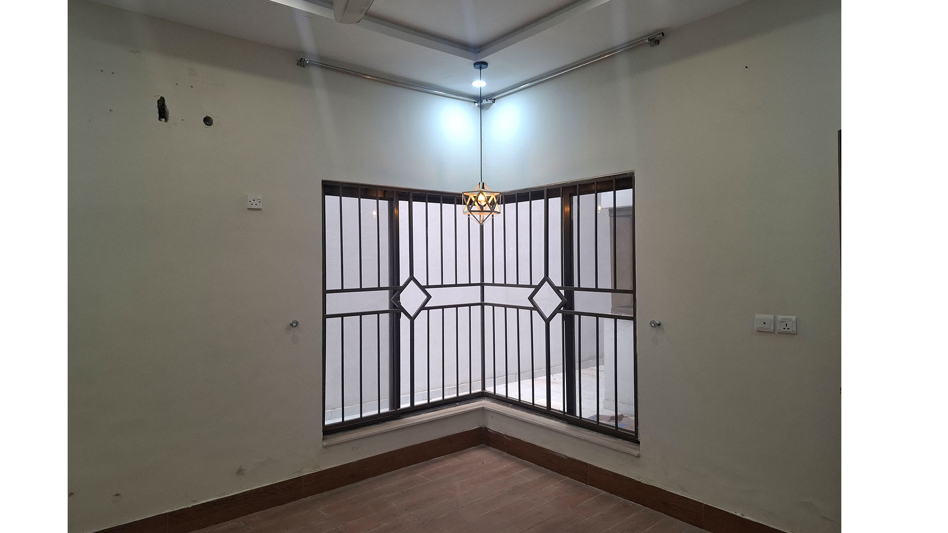 10 Marla Villa for Rent in  DHA Gujranwala - Prime Location