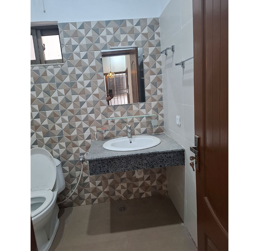 10 Marla Villa for Rent in  DHA Gujranwala - Prime Location