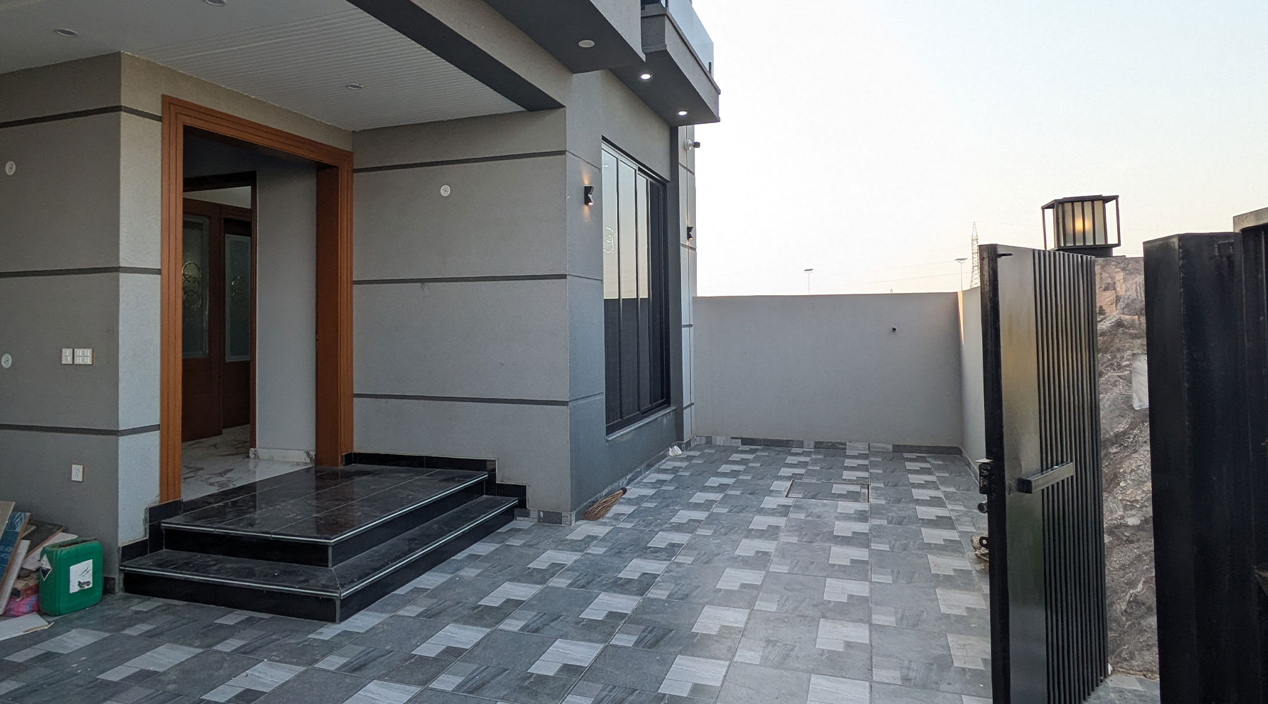 10 Marla House for Sale - DHA Gujranwala, Sector G1
