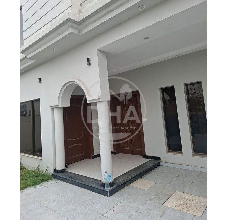 10 Marla Villa For Sale In DHA Gujranwala - Prime Location