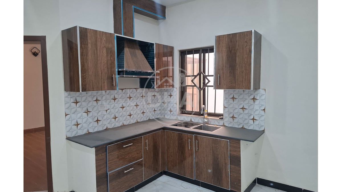 10 Marla Villa For Sale In DHA Gujranwala - Prime Location